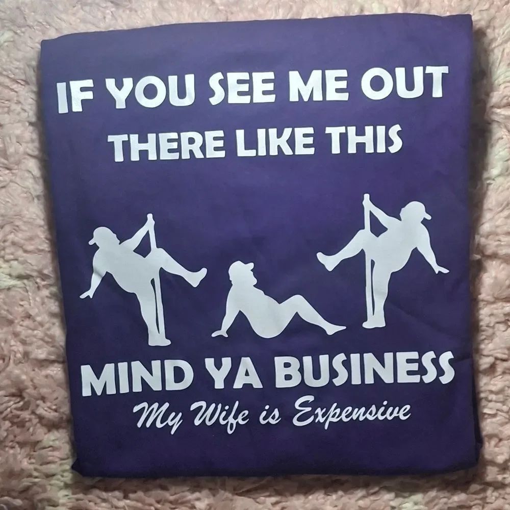 Mind ya business tee